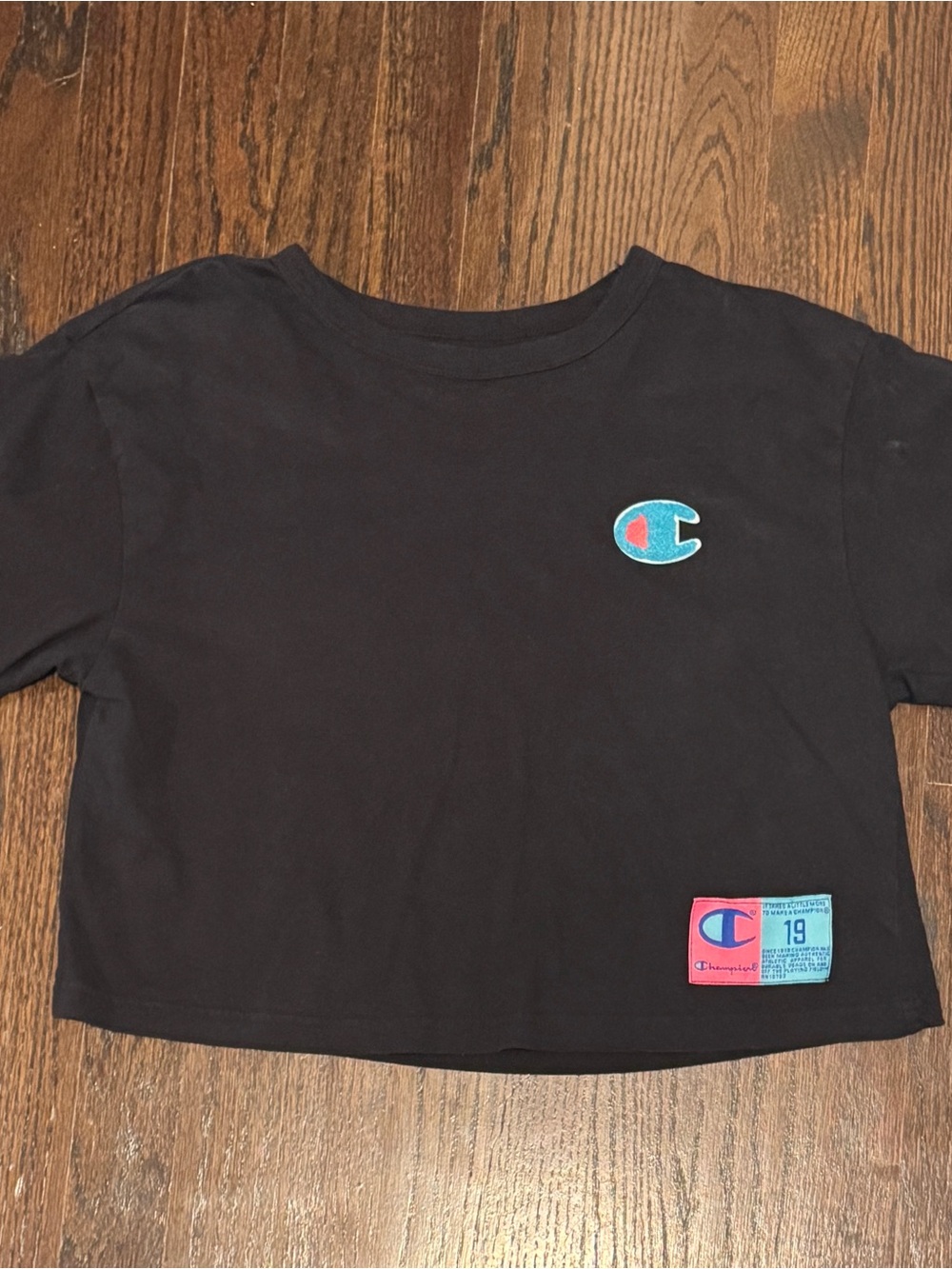 Vintage retro Champion Cropped Tee